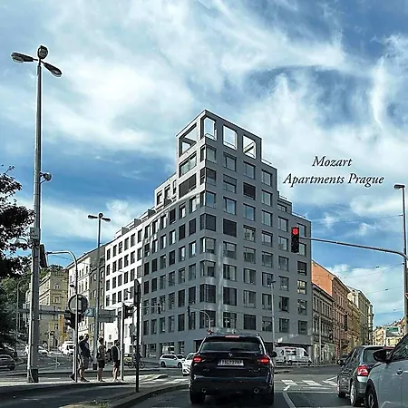 Mozart 4*